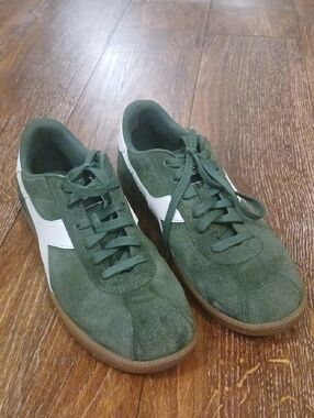 Diadora Green Leather Sneakers